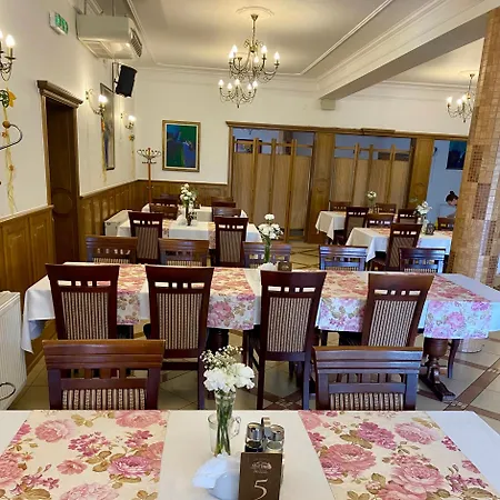 Restauracja Wesola 3*